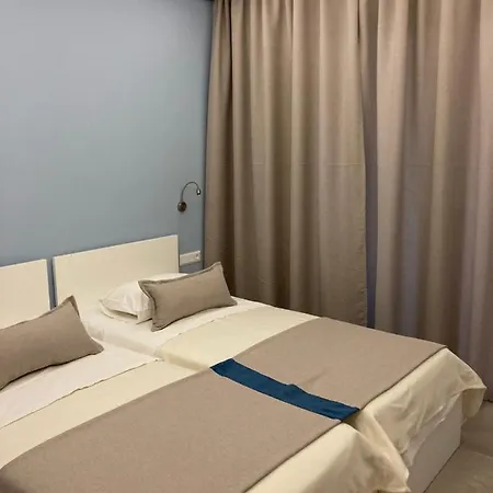 Yiannis Rania Apartment *