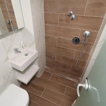 Yiannis Rania Apartment