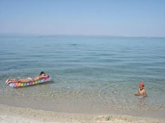 Apartament Yiannis Rania *